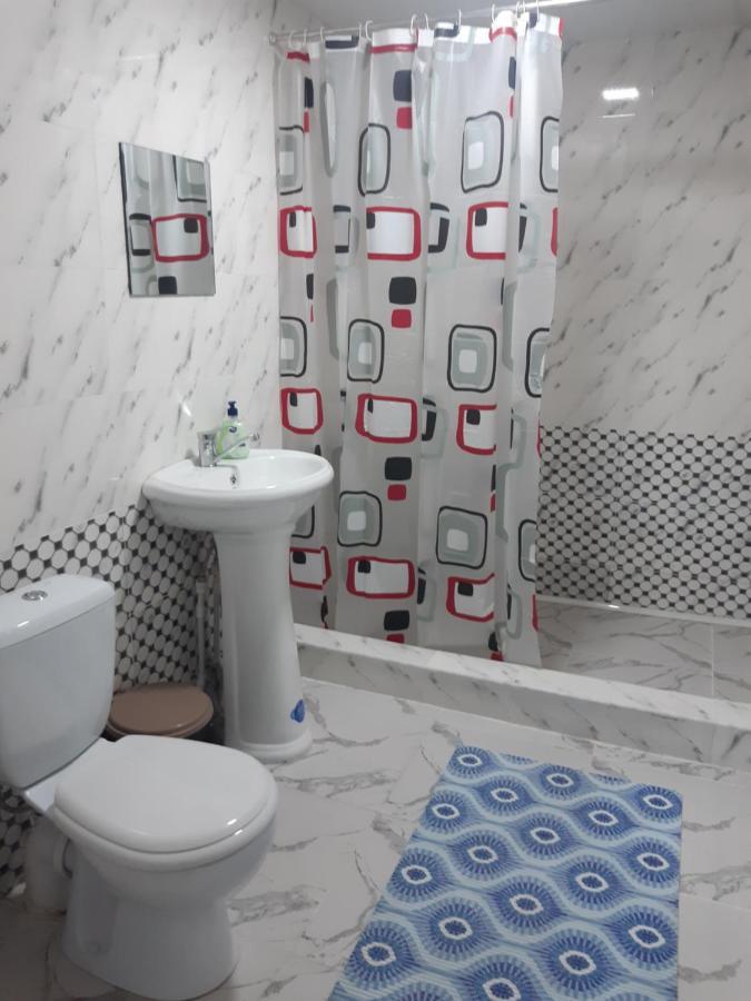 Lind Guest House B&B Gyumri Bagian luar foto