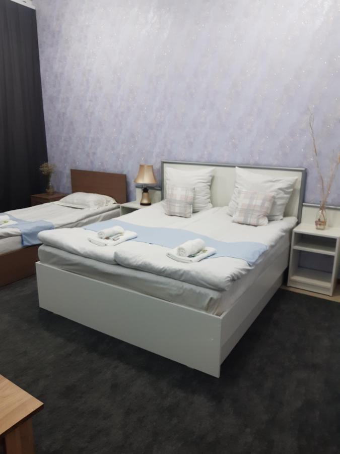 Lind Guest House B&B Gyumri Bagian luar foto
