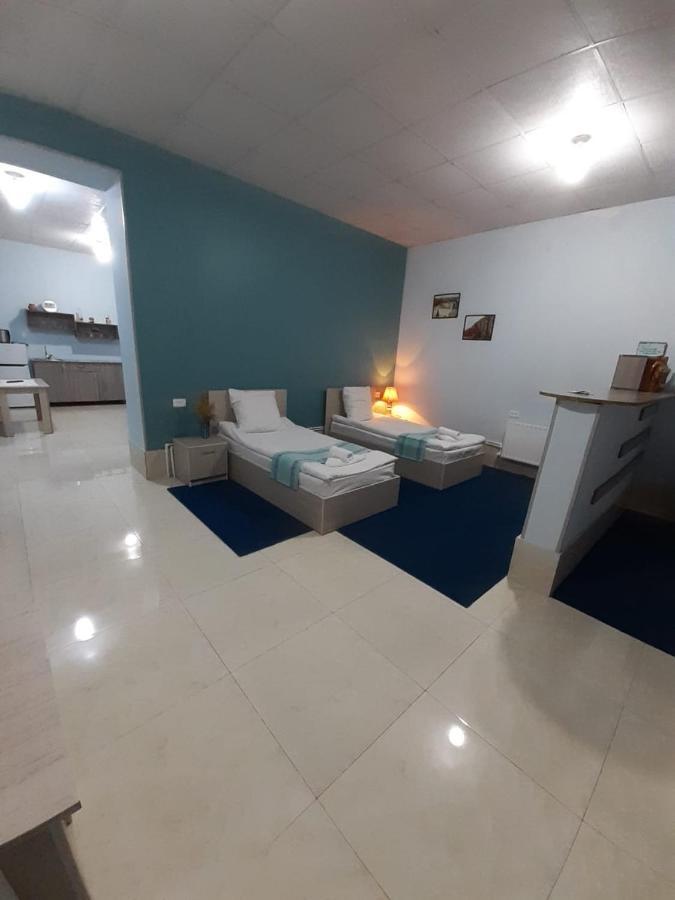 Lind Guest House B&B Gyumri Bagian luar foto
