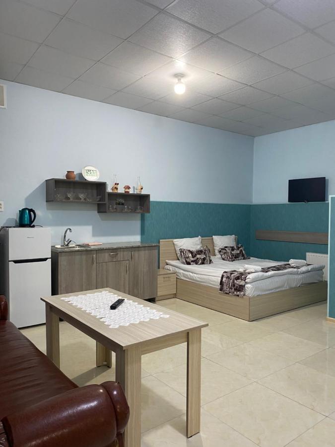 Lind Guest House B&B Gyumri Bagian luar foto